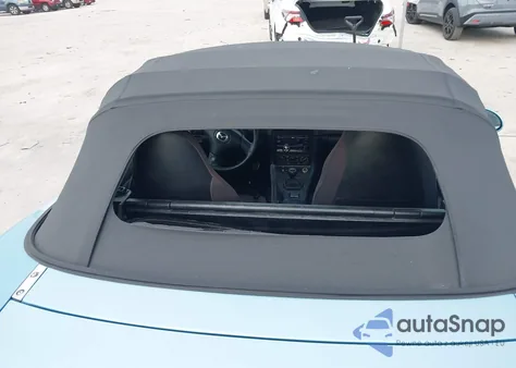 2001 Mazda Mx-5 Miata Ls/Special Edition из США, поврежденный, VIN JM1NB353510208607